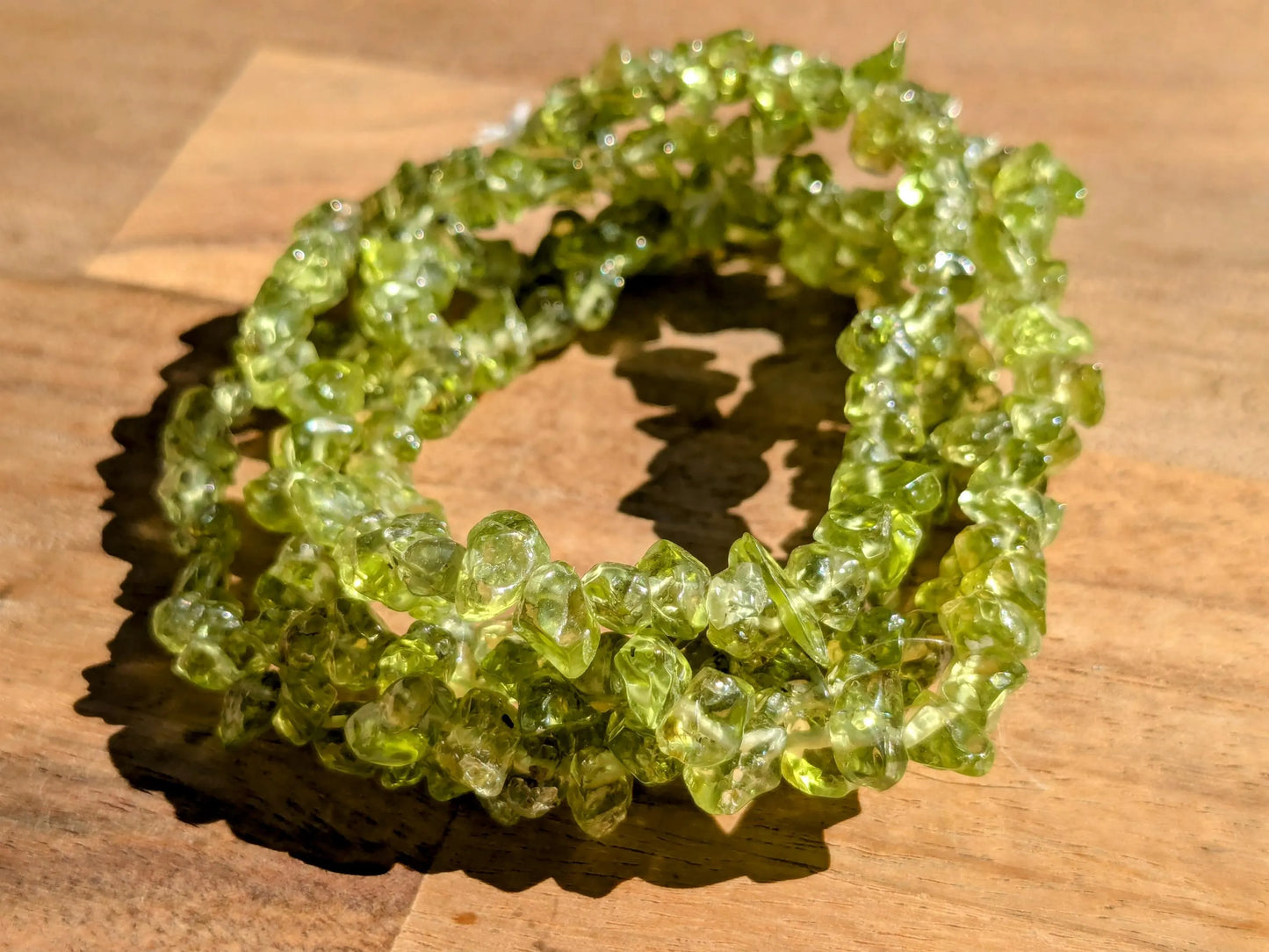 Gemmy Peridot Chip Stretch Bracelets