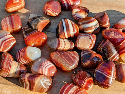 Banded Sardonyx Tumbled Stones