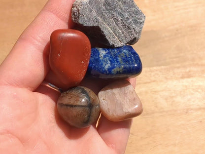Hekate Crystal Kit