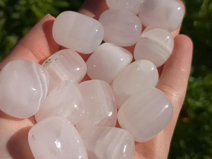 Mangano Calcite Tumbled Stones