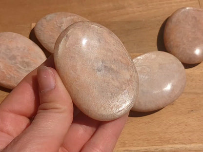 Flashy Peach Moonstone Palm Stones