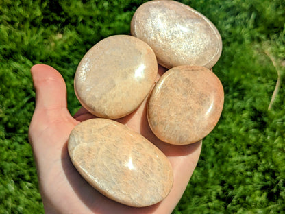Flashy Peach Moonstone Palm Stones