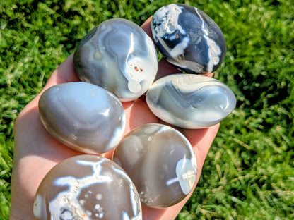 Orca Agate Palm Stones