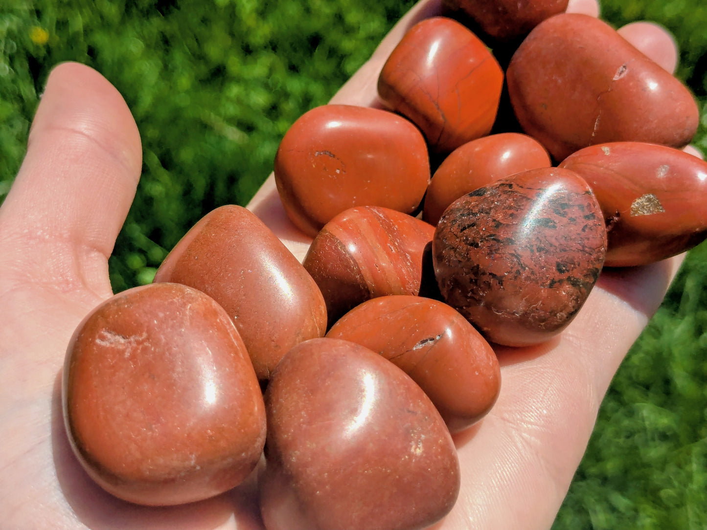 Red Jasper Tumbled Stones