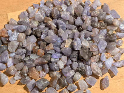 Blue Sapphire Rough Chips - 10g Lots