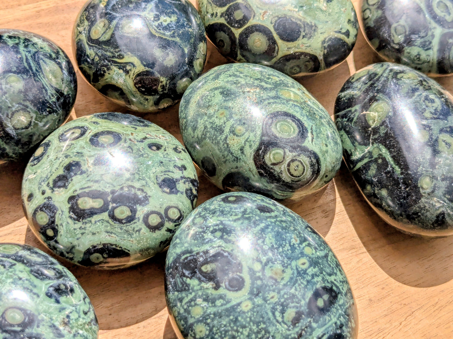 Kambaba Jasper Palm Stones