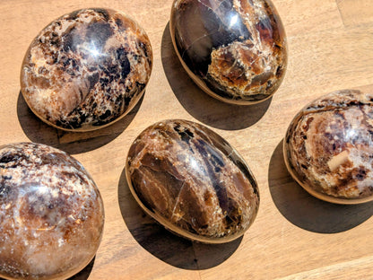 Black Opal XL Palm Stones