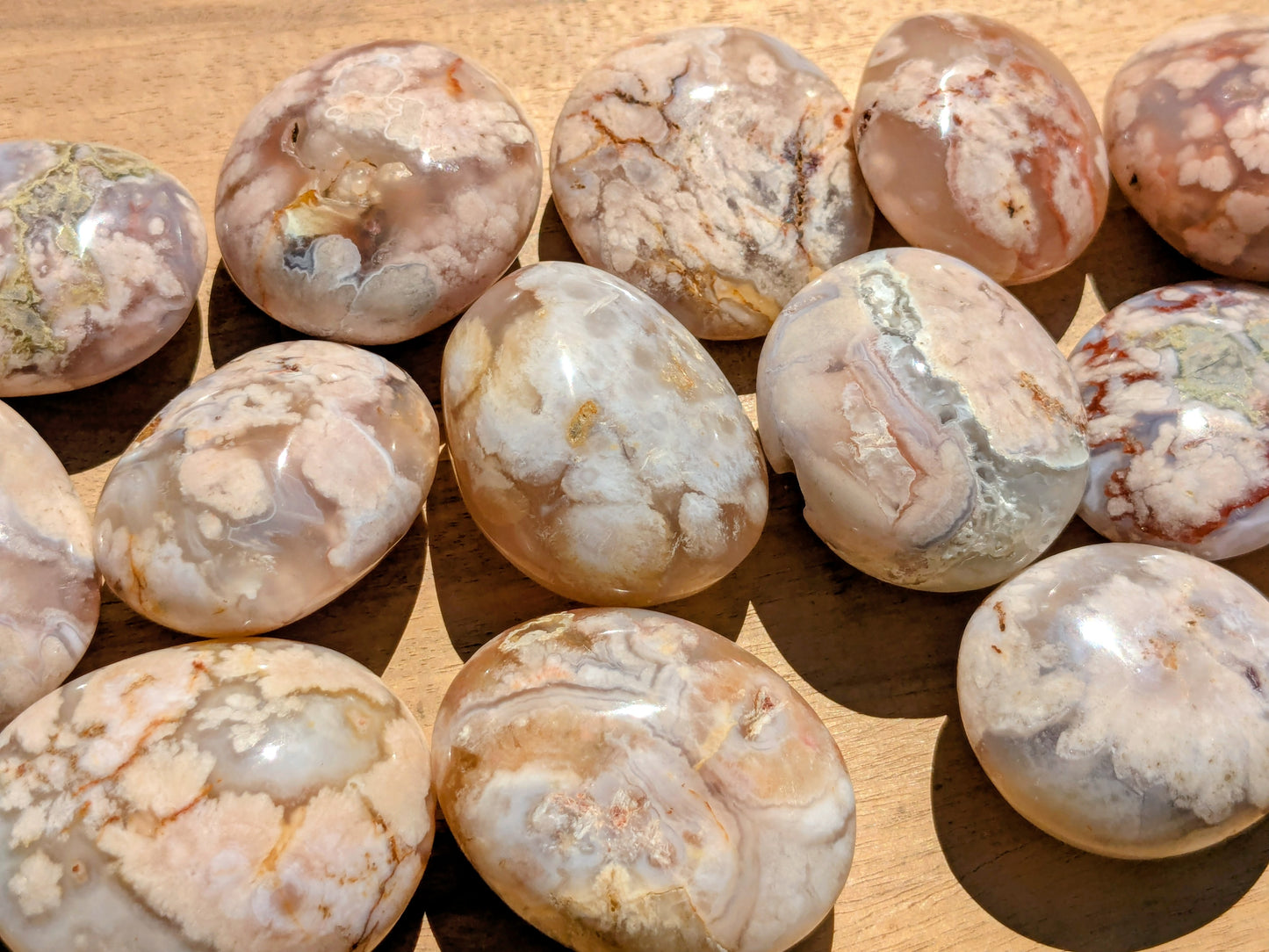 Flower Agate Palm Stones